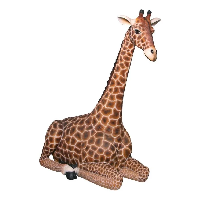 Design Toscano Dakarai Grande-Scale Sitting Giraffe Garden Statue