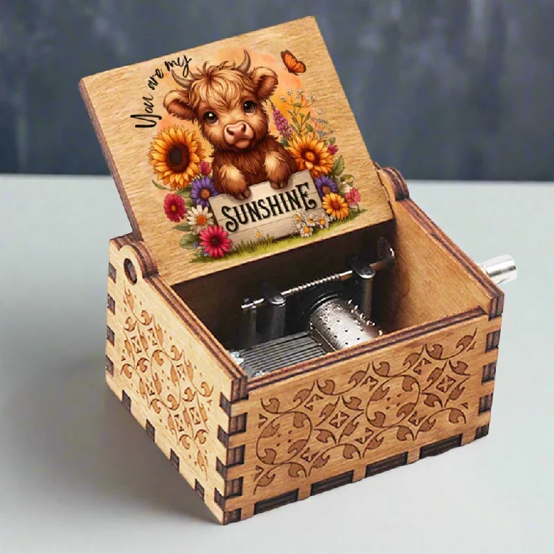 Highland Cow Music Box