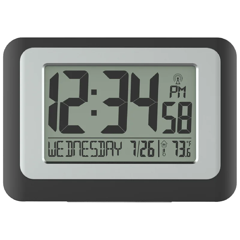 W88631 Atomic Digital Wall Clock