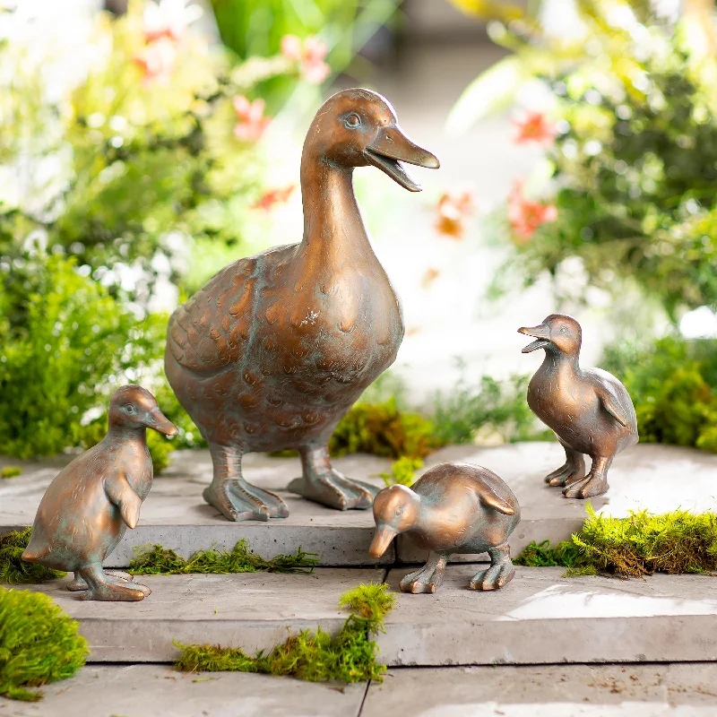 Duck Family with Mother and Three Babies, Set of 4