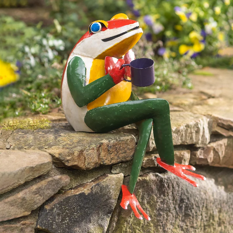 Latte Larry Frog with Coffee Cup Metal Garden Statue